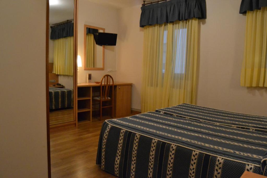 Hotel Las Anclas El Astillero Ngoại thất bức ảnh