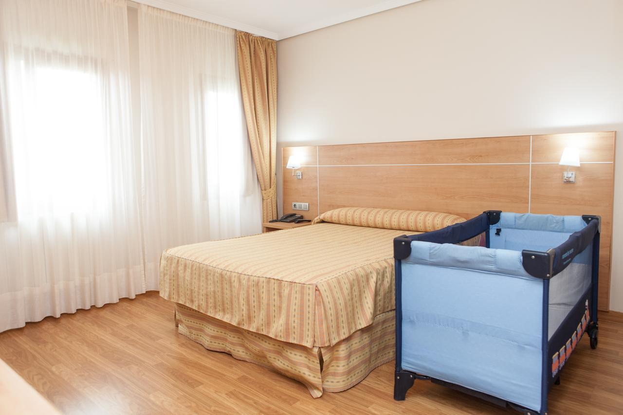 Hotel Las Anclas El Astillero Ngoại thất bức ảnh